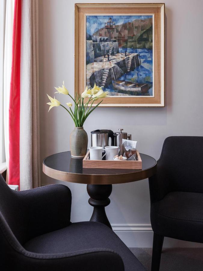 Old Bank Hotel Oxford Extérieur photo A coffee tray in a hotel room